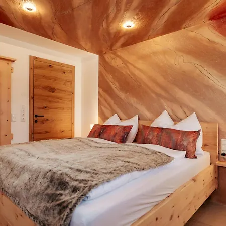 Almchalet Rubin 丰斯多夫