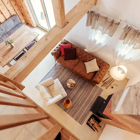 Almchalet Rubin 木屋 *